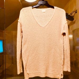 Long sleeve, Woven sweater, in perfect condition.
